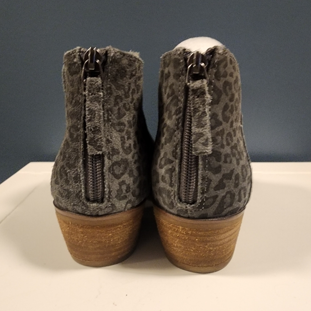 Michael by Michael Shannon Leather Upper Gray/Black Leopard Print Ankle Boots - Picture 5 of 10